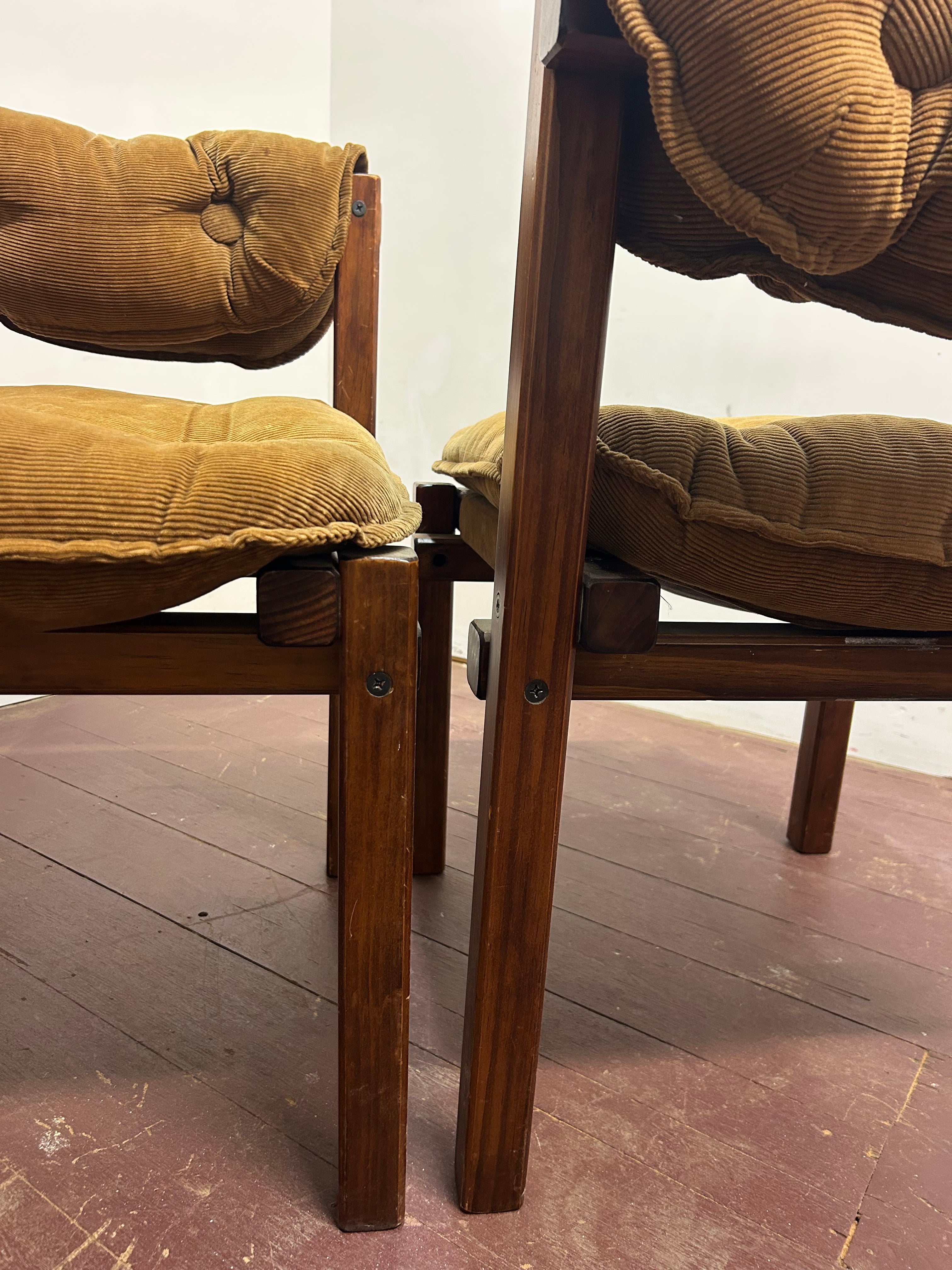 Pair of lounge chairs